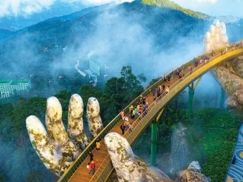 Lộ diện nhóm khách hàng chi cực nhiều tiền cho việc du lịch dù khả năng làm ra tài chính đã "đến hạn"