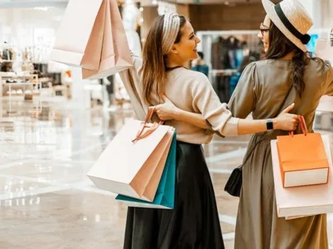 Lạm phát lối sống - tình trạng nhiều người đang gặp phải dẫn đến việc chi tiêu mất kiểm soát