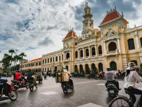 Du khách châu Âu ấn tượng với hành trình khám phá Việt Nam