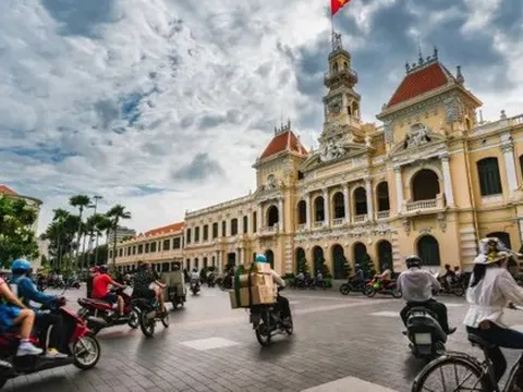 Nữ du khách Anh nêu lý do quyết định đến Việt Nam "độc hành" trong một tuần