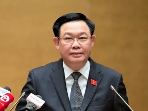Chủ tịch Quốc hội: Công nhân cần đóng góp nhiều hơn vào những công việc trọng đại của đất nước