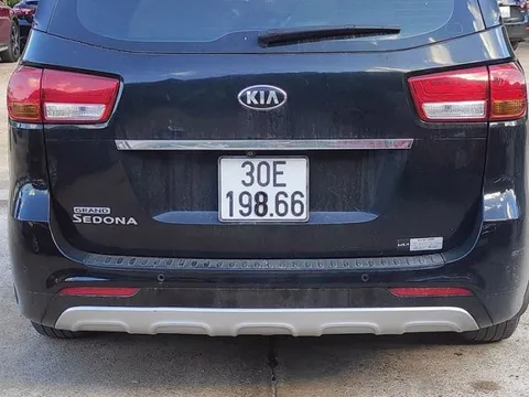 Ngang nhiên sửa biển số để mưu đồ làm việc trái pháp luật?