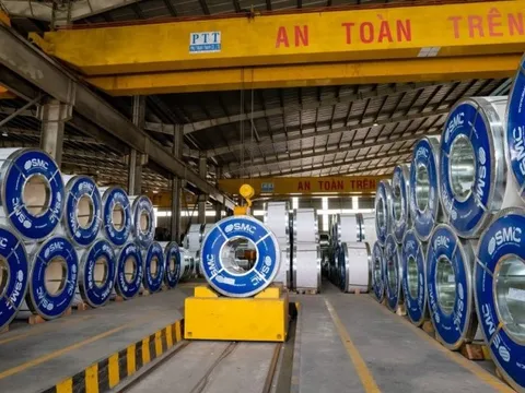Thép SMC lỗ nặng, nợ xấu tăng hơn 1.200 tỷ đồng