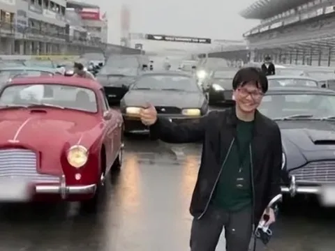 Người đàn ông ở nhà 10 tỷ đồng, đi xe sang Aston Martin “giảm giá” nhưng ai tới nhà cũng ngỡ ngàng về “thân thế” thực sự