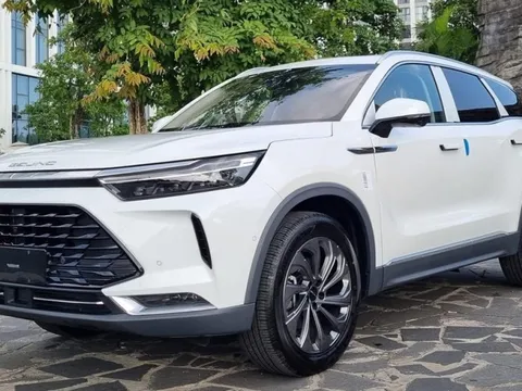 Giá Beijing X7 lần đầu giảm còn 678 triệu: Thấp nhất từ trước tới nay, kỳ vọng giành khách của CX-5 và Tucson