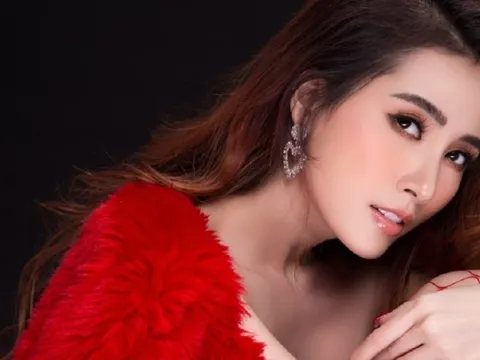 Hoa hậu từng khoe nhẫn cầu hôn 5,5 tỷ xác nhận còn độc thân, 35 tuổi sẽ sinh con dù có người yêu hay không