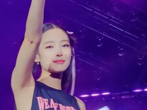 "See Tình" hot trở lại sau khi Jennie nhảy ở "Born Pink" Hà Nội, đạt tương tác "khủng" trên Twitter