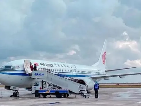 Sân bay "cô đơn" nhất Trung Quốc: Mỗi ngày một chuyến, nhân viên đi làm như đi “nghỉ hưu sớm"