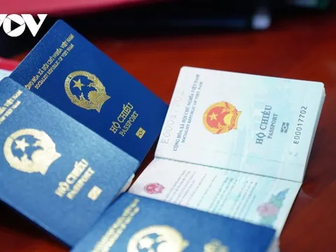 Thêm mẫu hộ chiếu mới từ 15/8
