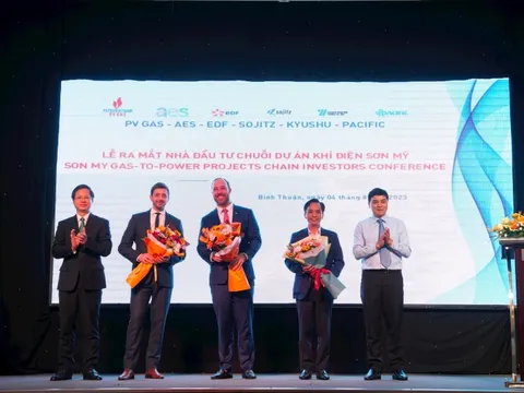 Hé lộ loạt nhà đầu tư rót vốn tỷ USD vào khí - điện Bình Thuận