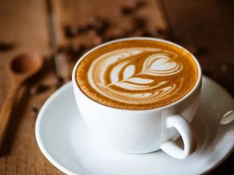 Hai tác động bất ngờ của cà phê lên chứng đau đầu