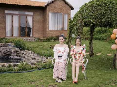 Tặng cô bạn thân căn nhà vườn để làm hàng xóm cùng nhau