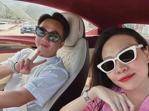 Vợ chồng Đàm Thu Trang - Cường Đô la tranh thủ 'trốn con' đi hẹn hò