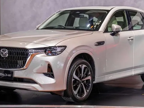 Tôi ngồi thử Mazda CX-60 giá quy đổi 1,8 tỷ đồng: Hoá ra xe tiệm cận hạng sang là như thế này!