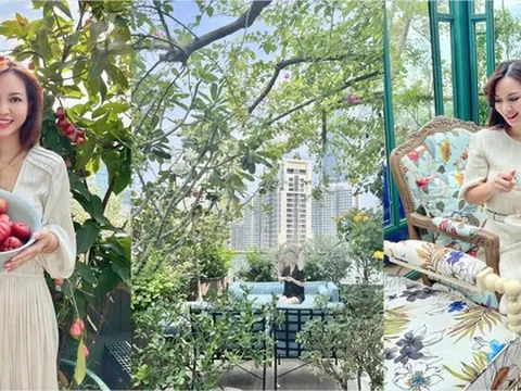 CEO sống trong penthouse 600m2 "mát tay" làm vườn: Trồng cây sai trĩu quả, chăm hoa đua nở rực rỡ