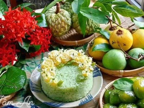 Chị em đua nhau khoe mâm lễ cúng đầu tháng cô hồn đủ màu sắc