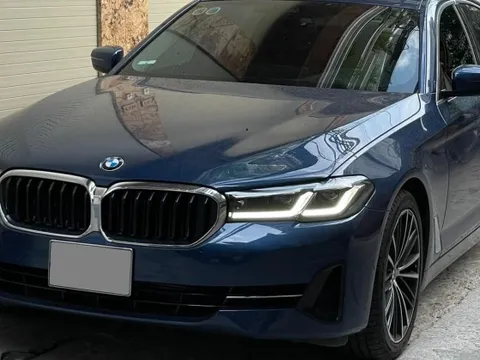 BMW 520i chạy lướt bán lại chưa đến 1,8 tỷ đồng, rẻ hơn 3-Series ‘đập hộp’: Nội thất như xe mới