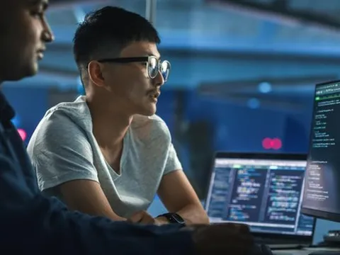 Kỹ sư phần mềm đúng là "vua của mọi nghề", một năm kiếm hơn 7 tỷ: Tuyển dụng đều đều, không lo thất nghiệp