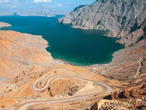 Ví như "Na Uy của Ả rập", đây là điểm đến có vịnh hẹp sa mạc duy nhất trên thế giới