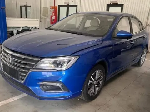MG5 với thiết kế lạ lẫm về Việt Nam: Dễ là bản giá rẻ với số sàn, phù hợp người chạy dịch vụ