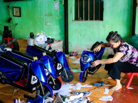 Mục sở thị thủ phủ sản xuất vàng mã tại miền Bắc trước rằm tháng 7