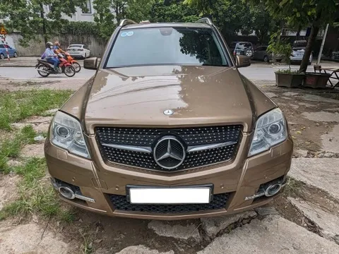 Bán Mercedes GLK giá 360 triệu, chủ xe chia sẻ: 'Riêng tiền phụ tùng đã tốn 250 triệu'