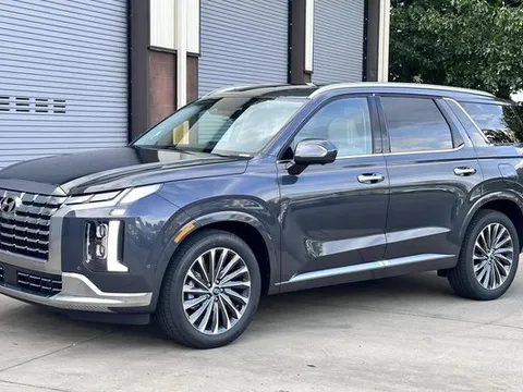 Đại lý ồ ạt nhận cọc Hyundai Custo và Palisade: Dự kiến ra mắt tháng 9, song đấu Carnival và Explorer