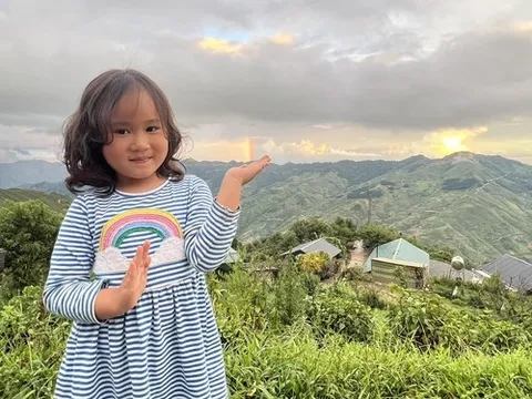 1 tháng nghỉ hè trên 'thiên đường' Tà Xùa của gia đình nhỏ