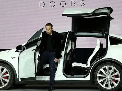 Hai mẫu xe hạng sang được Tesla hạ giá sốc, giảm gần 1 tỷ đồng mỗi loại