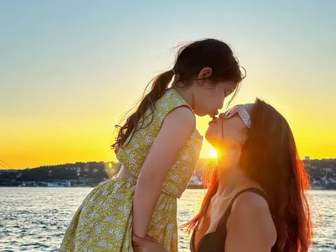 Siêu mẫu Hà Anh khuyên phụ nữ rơi vào 4 tình huống này không nên vội vàng sinh con, bạn nên tham khảo
