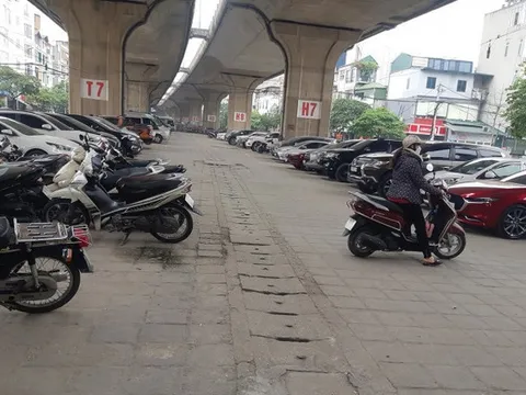 Bộ GTVT nói gì về đề nghị trông giữ xe dưới gầm cầu cạn ở Hà Nội?