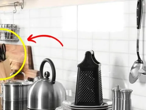 Vật dụng trong bếp nhà nào cũng có ít nhất một cái, càng ngâm nước lâu càng chóng hỏng, nhanh mòn