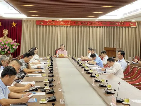 Bí thư Đinh Tiến Dũng chỉ đạo gỡ khó khăn nguồn cung vật liệu dự án vành đai 4
