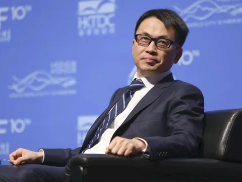 Ông chủ đế chế tài chính được mệnh danh là “Buffett của Trung Quốc”: Người thành công thấu hiểu 3 sự thật này, biết sớm tiết kiệm chục năm 'đi đường vòng'