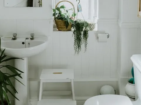 9 quy tắc thiết kế phòng tắm nhỏ giúp tối đa không gian đến từng centimet