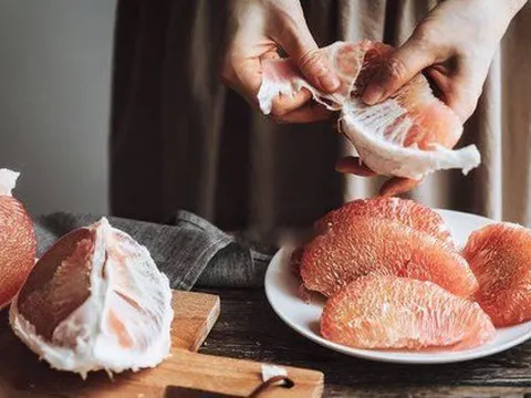 Loại quả chua ngọt là "báu vật dinh dưỡng" chứa vô vàn công dụng nhưng 3 nhóm người nên cân nhắc khi ăn