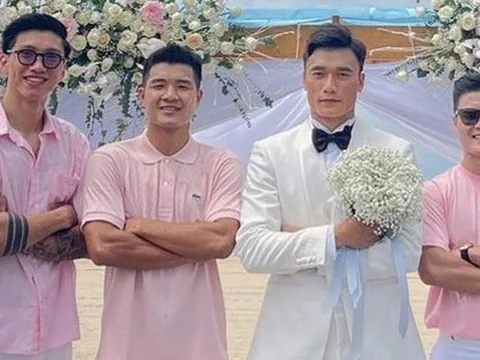Hội bạn thân tuyển Việt Nam rộn ràng cưới, chỉ còn Quang Hải vẫn im hơi lặng tiếng