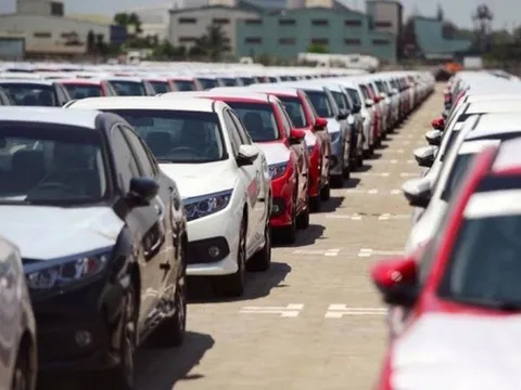 Lượng xe ô tô nhập khẩu về nước giảm 10% so với cùng kỳ năm 2022