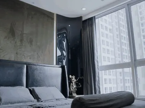 Căn nhà 10 tỷ tham khảo ý tưởng trên mạng, “phủ” màu đen từ nhà đến nội thất: Kết quả ra sao?