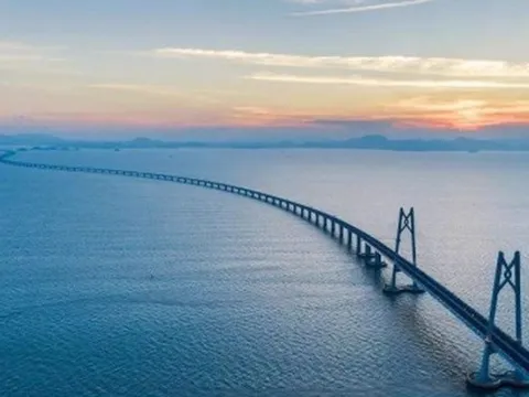 Cây cầu dài nhất thế giới ở Trung Quốc: Dài hơn trăm cây số, tốn trăm nghìn tỷ