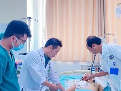 Cứu sống nam thanh niên bị dao đâm thấu ngực