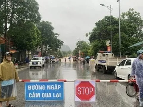 Nghệ An: 1 người mất liên lạc, trên 5.000 người phải sơ tán do mưa lũ