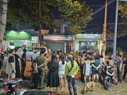 Người đàn ông bán vé số chết trên vỉa hè