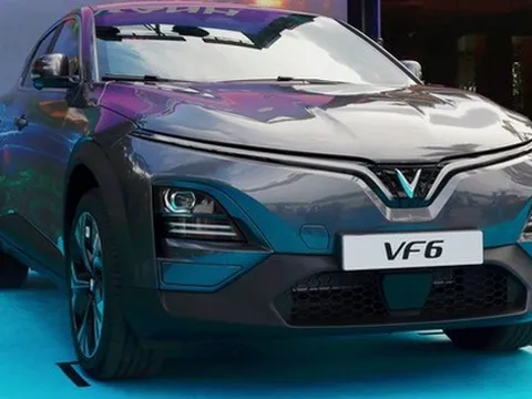 Loạt thay đổi trên VinFast VF 6 thương mại so với concept: Lược bớt chi tiết, giảm công suất động cơ