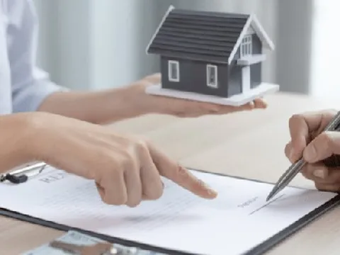 Nếu muốn tìm được một ngôi nhà có giá tốt, bạn cần phải làm điều này
