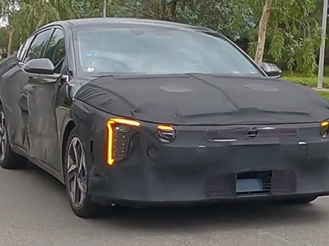 KIA Cerato đời mới xuất hiện trên đường: Đổi thiết kế, về Việt Nam thành một mình một kiểu