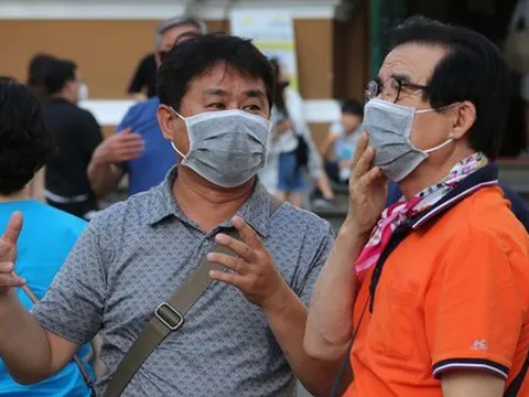 Hết lo COVID-19, cảnh giác với Nipah