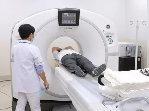 Xét nghiệm máu tìm... ung thư: Thận trọng trước những lời quảng cáo