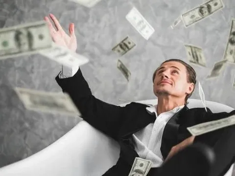 Từng mắc nợ 2,5 tỷ đồng, sau 3 năm tôi đổi đời nhờ BĐS: Tiền không còn là điểm yếu, bí quyết nằm ở nơi không ai ngờ được!