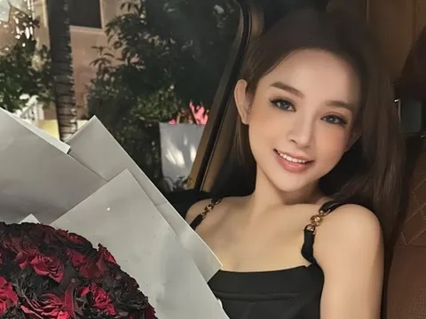Đại gia trẻ cưng vợ như phim: Âm thầm cử trợ lý đi theo hỗ trợ, thái độ khi vợ muốn vào bếp mới nể!